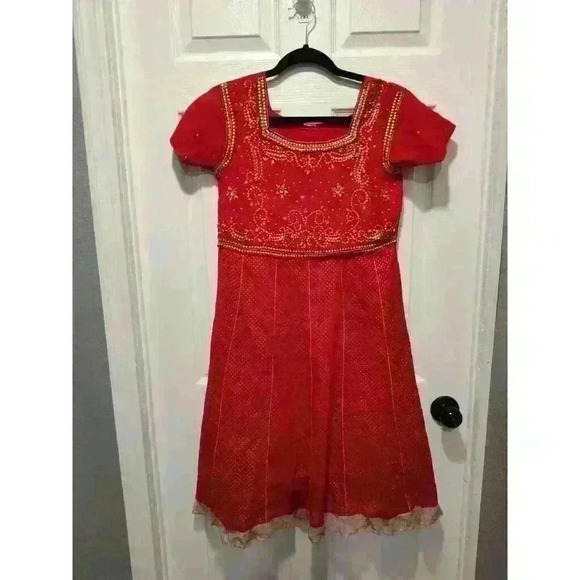 Unbranded Indian Traditional Red Dress Short Sleeve Jewel Embroidered Size Small - Picture 1 of 7